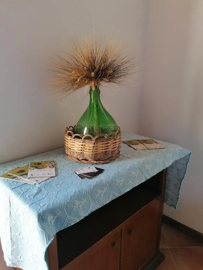 Domus De Jara - Casa Usai Baradili Guest house